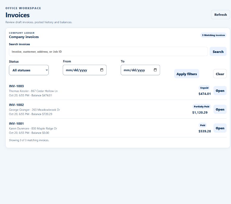 Invoice list with one unpaid, one partially paid and one paid invoice